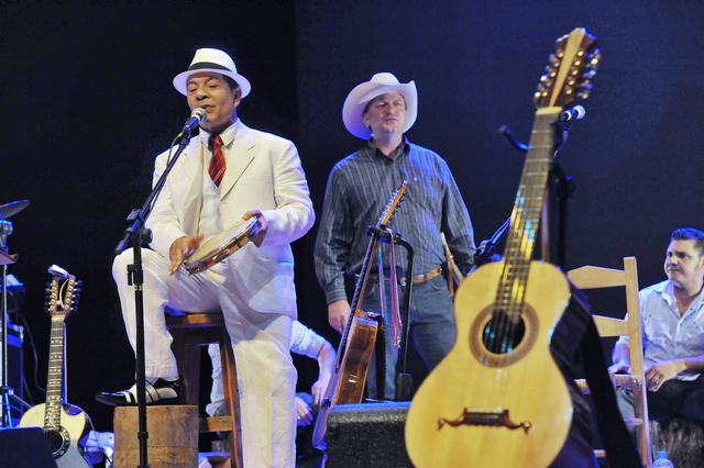 Fotografo de eventos cascavel | shows - Cesar Pilatti Fotógrafo em Cascavel PR